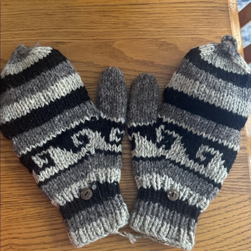woolen yeti keep your